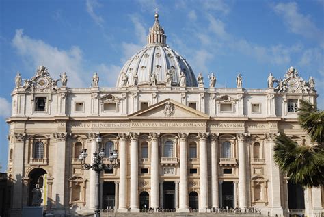 File:St. Peter's Basilica view from Saint Peter's Square, Vatican City ...