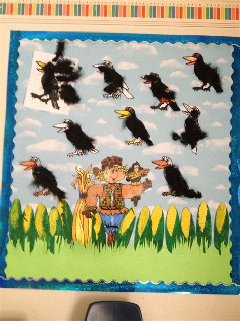 My Preschool bulletin board for September/Fall 2013. Scarecrow, corn ...