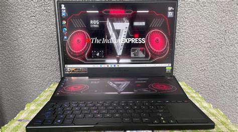 Asus ROG Zephyrus Duo 15 SE review