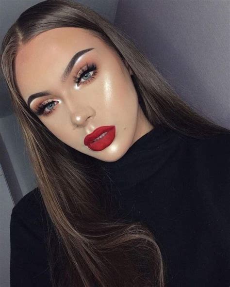 Natural Smokey Eyes with Red Lips #smokeyeyes #redlipstick # ...