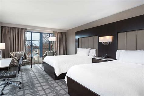 HILTON GARDEN INN PORTSMOUTH DOWNTOWN - Updated 2019 Prices, Hotel ...