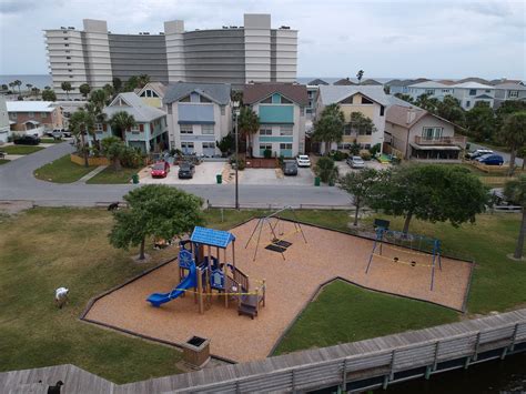 Facilities • Fountain View Park