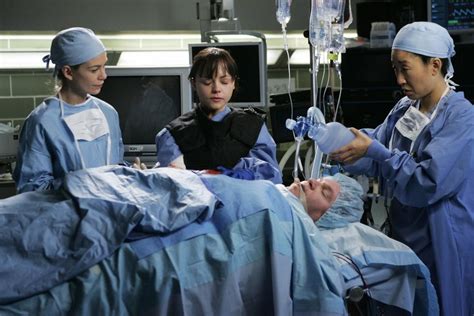 37 Behind The Scenes Facts You Probably Didn’t Know About "Grey’s Anatomy"