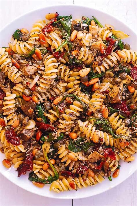 Fusilli with Spinach, Artichokes, Sun-Dried Tomatoes - Our Healthy ...