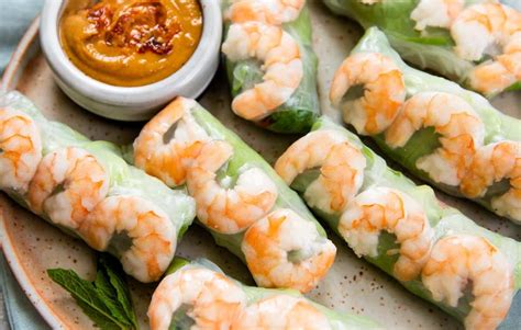 Vietnamese Spring Rolls & Dipping Sauces (with video) | Lisa Lin