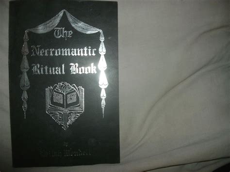 Amazon.com: The Necromantic Ritual Book: 9780944087039: Wendell, Leilah ...