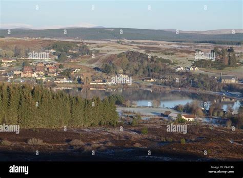 Lairg village scottish highlands hi-res stock photography and images ...