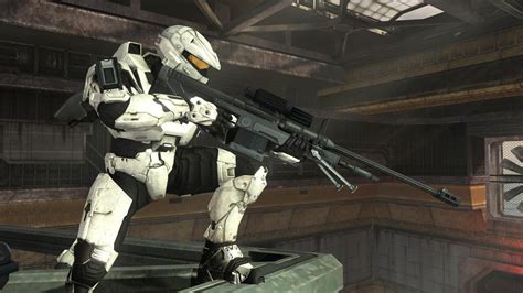 Halo White Warrior Pointing Down His Weapon HD Games Wallpapers | HD ...