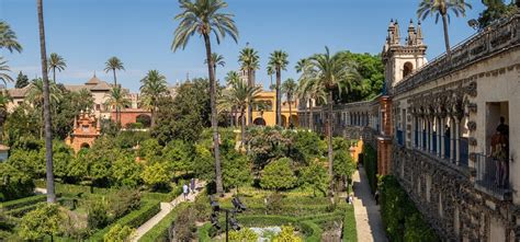 The Real Alcázar and Gardens | A Tour of Its History and Architecture