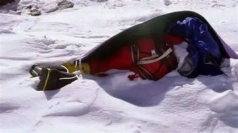 Dead Bodies on Mount Everest: What happens to them?