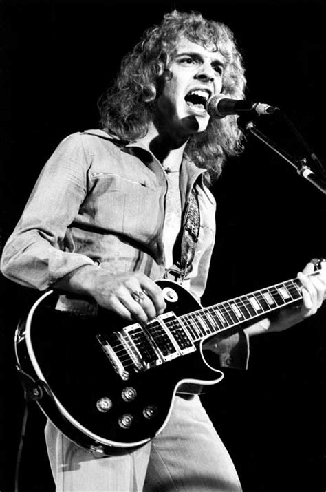 Peter Frampton, 1970s | Peter frampton, Barry gibb, Music photography