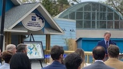 'Connect, Educate, Inspire' Riverbanks Zoo unveils renovated aquarium ...