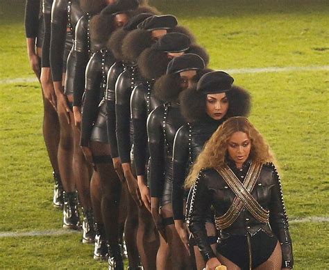 Beyonce's Super Bowl performance: Why was it so significant? - BBC News