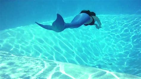 Mermaid Swimming in a Pool! - YouTube