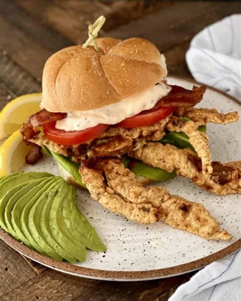 Fried Soft Shell Crab Sandwich - GrillMomma.com