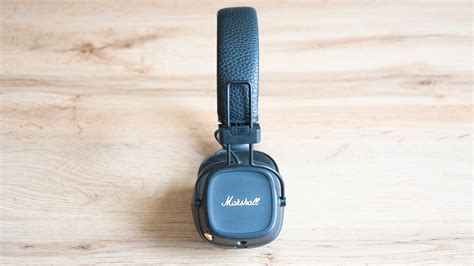 Marshall Major IV review: The best on-ear headphones for battery life ...