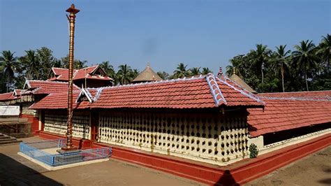 Sree Randu Moorthy Temple, Thiruvalathur | Temples in Palakkad | Kerala ...