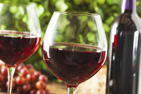 Should you worry about arsenic levels in red wine? - CBS News