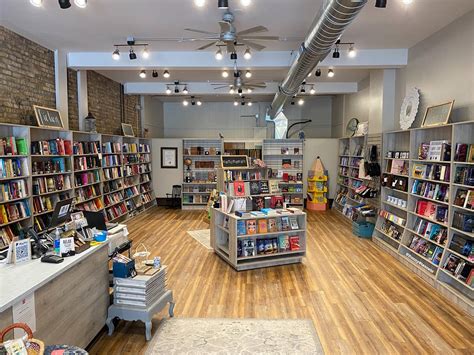 Kenosha, WI Bookstores | Books, Comics & Collectibles