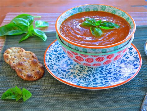 Super Creamy Tomato & Roasted Eggplant Soup (Vegan & Gluten-Free ...