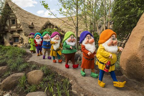 Seven Dwarfs Mine Train Ride Review