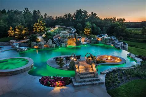 Extreme Backyards - Luxury Pools + Outdoor Living