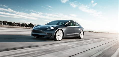 Tesla reduces prices in the US as tax credit starts to phase out, Model ...