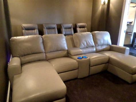 Showing Gallery of Theatre Sectional Sofas (View 17 of 30 Photos)