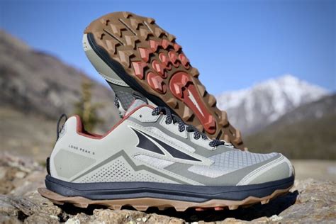 The Best Trail Running Shoes of 2021 – iRunFar