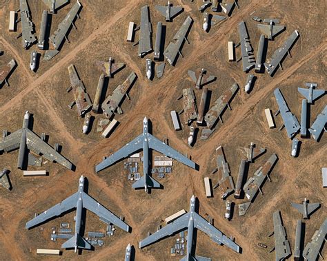 Aerial Photos by Bernhard Lang Capture the Largest Aircraft Boneyard in ...