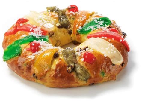 Bolo-Rei | Portuguese King Cake - The Sounds of Portuguese