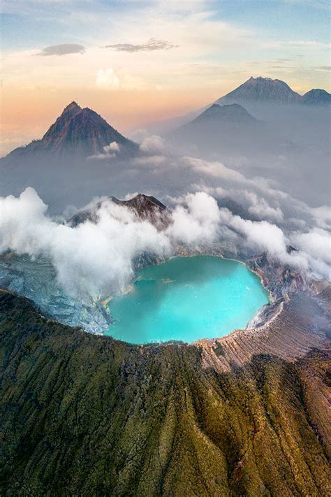 ijen crater drone - IJEN CRATER, IJEN BLUE FIRE, IJEN TOUR