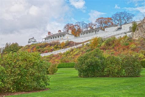 The Colonial Great Britain Built Fort Mackinac In 1780. Mackinac Island ...