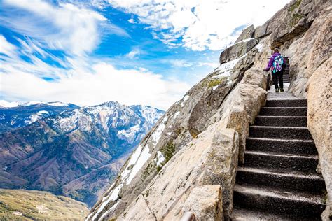 Hiking Moro Rock Trail in Sequoia National Park - That Adventure Life