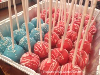 The Sweet Shop: American Flag Cake Pops