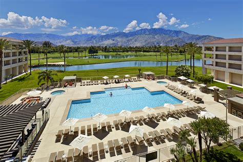 DoubleTree by Hilton Hotel Golf Resort Palm Springs in Cathedral City ...