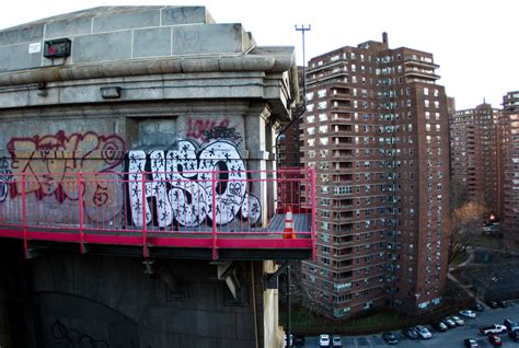 Wallpaper : nyc, bridge, Smart, graffiti, Crew, hueso, hso 3412x2293 ...