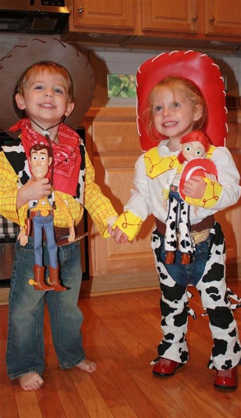 Best 10+ Twins halloween costumes ideas on Pinterest | Twin costume ...