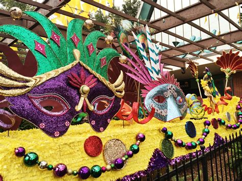 flower & garden pavilion mardi gras | Fair Blog