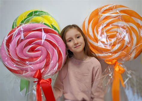 Giant Fake Lollipop Candy Land Prop / Candy Party / Giant - Etsy UK