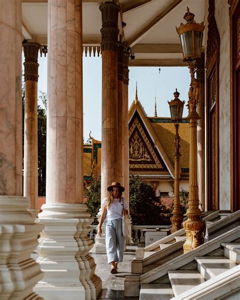 A Complete Guide to Visiting The Royal Palace, Phnom Penh — ALONG DUSTY ...