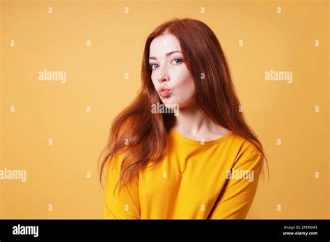 Puckering mouth pucker hi-res stock photography and images - Alamy