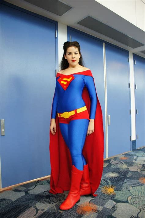 Genderbent Superman cosplay #Rule63 #cosplay | Sexy cosplay, Superman ...