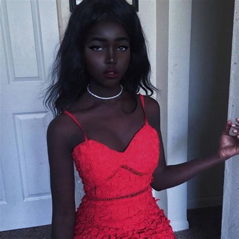 The most beautiful girl with jet-black skin blew up Instagram | LATEST ...