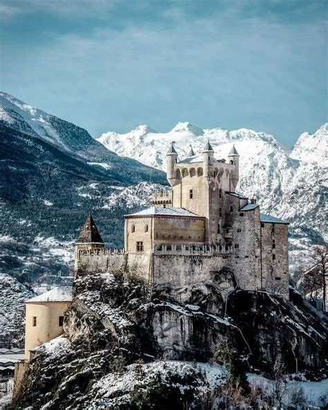 Saint-Pierre Castle, Aosta Valley, Italy - castles | Aosta valley ...