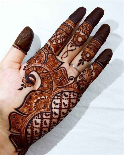 80+ Amazing Karva Chauth Mehndi Designs - Body Art Guru