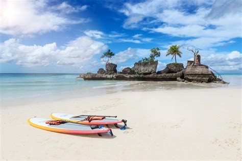 Boracay Finally Has a Reopening Date - Condé Nast Traveler