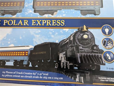 New The Polar Express 7-11925 Lionel Battery Operated 28 Piece Train ...