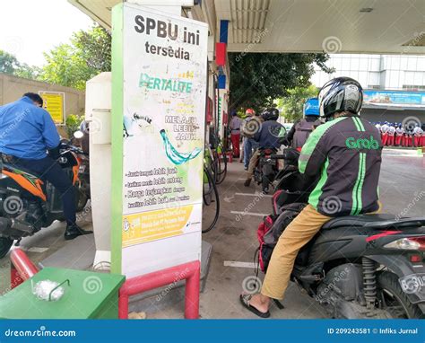 Pertamina Gas Stations Are No Longer In Use. Pertamina Refueling ...