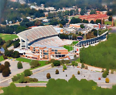 Death Valley - Clemson Memorial Stadium by Randall Faulkner / 500px